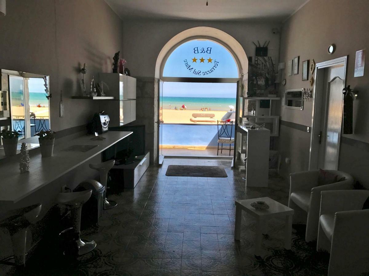Terrazze Sul Mare Bed & Breakfast Pozzallo Ngoại thất bức ảnh